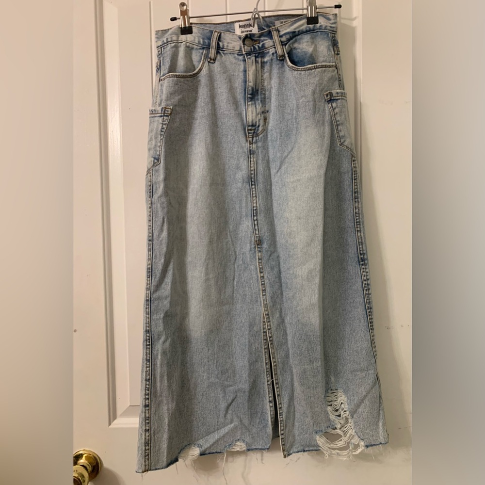 Distressed denim skirt